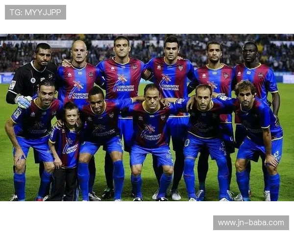 斯特拉斯堡足球俱乐部崛起之路与法甲新赛季战略蓝图解析全面展望